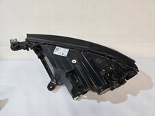 Laden Sie das Bild in den Galerie-Viewer, Frontscheinwerfer Seat Ateca 576941032B Rechts Scheinwerfer Headlight SCH5814316998ue