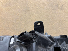 Laden Sie das Bild in den Galerie-Viewer, Frontscheinwerfer Dacia Logan Sandero II 260603795R Links Scheinwerfer Headlight