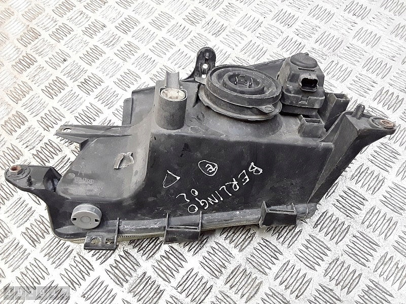 Frontscheinwerfer Citroën Berlingo Rechts Scheinwerfer Headlight SCH4430654917bj