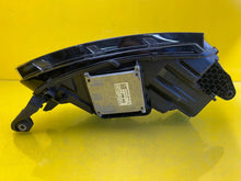 Laden Sie das Bild in den Galerie-Viewer, Frontscheinwerfer Skoda Fabia III 6V1941015E LED Links Scheinwerfer Headlight