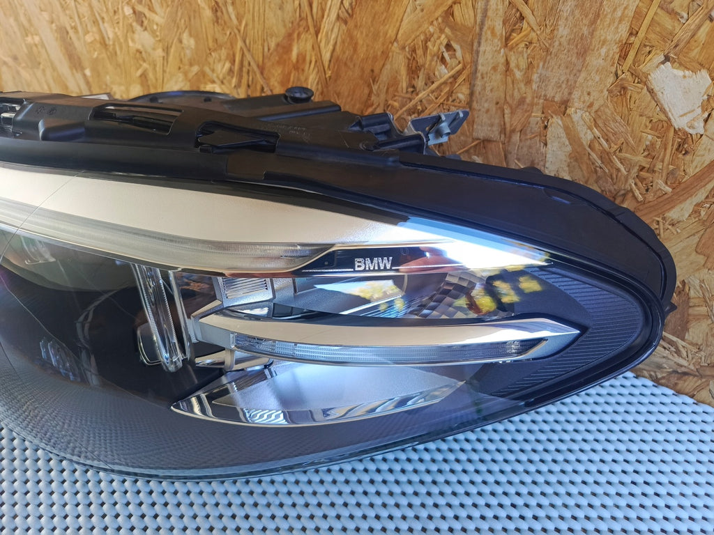 Frontscheinwerfer BMW 5 F11 F10 1EL011087-21 Bi-Xenon Rechts oder Links SCH6750793421lq
