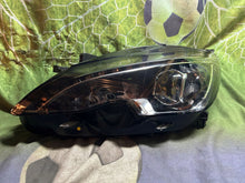 Laden Sie das Bild in den Galerie-Viewer, Frontscheinwerfer Peugeot 308 96778324 FUll LED Links Scheinwerfer Headlight SCH9400428527qi
