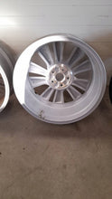 Laden Sie das Bild in den Galerie-Viewer, 1x Alufelge 19 Zoll 5x112 5LA601025 Skoda Enyaq Rim Wheel FEL1088179907zy