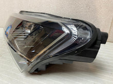 Load image into Gallery viewer, Frontscheinwerfer Skoda Superb III 3V1941015A Xenon Links Scheinwerfer Headlight SCH6818285289el