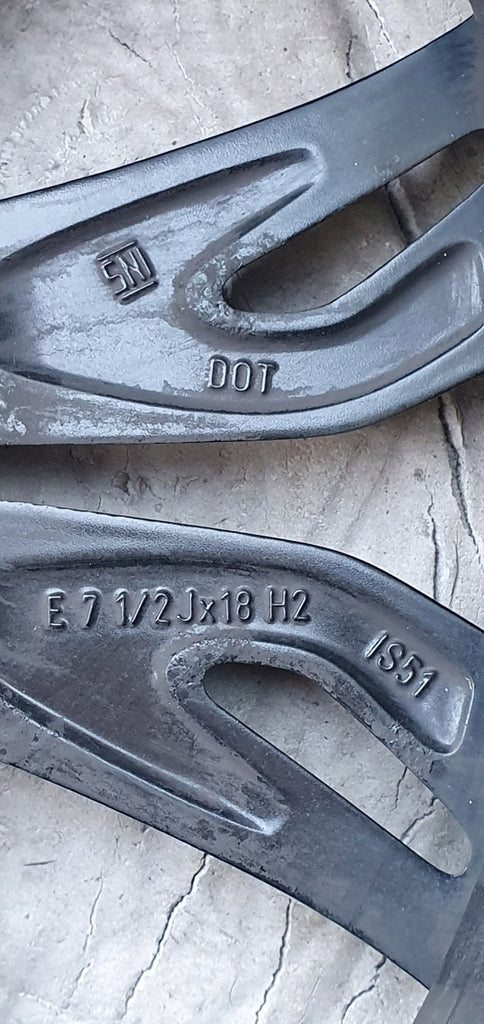 1x Alufelge 18 Zoll 7.5" 5x112 51ET Glanz Schwarz 6883503 BMW F39 X1 F48 FEL5041816958sv