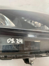Laden Sie das Bild in den Galerie-Viewer, Frontscheinwerfer Mazda II K2442FR6151030 Rechts Scheinwerfer Headlight SCH3307665827bd