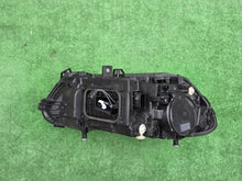 Laden Sie das Bild in den Galerie-Viewer, Frontscheinwerfer Mercedes-Benz Cla A1189062500 Full LED Links Headlight SCH6904699497df