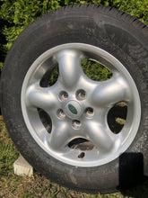 Laden Sie das Bild in den Galerie-Viewer, 4x Alufelge 16 Zoll 6.0" 5x114.3 46ET Glanz Silber Land Rover I Freelander FEL8515259862sv