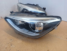 Laden Sie das Bild in den Galerie-Viewer, Frontscheinwerfer BMW 1 F21 F20 7229677 Xenon Ein Stück (Rechts oder Links) SCH8883929857ns