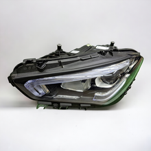 Laden Sie das Bild in den Galerie-Viewer, Frontscheinwerfer Mercedes-Benz Cla A1189062500 LED Links Scheinwerfer Headlight