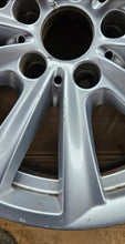 Load image into Gallery viewer, 1x Alufelge 17 Zoll 8.0" 5x120 30ET Glanz Silber 6780720 BMW 5 F11 F10 Rim Wheel FEL9981910541qh
