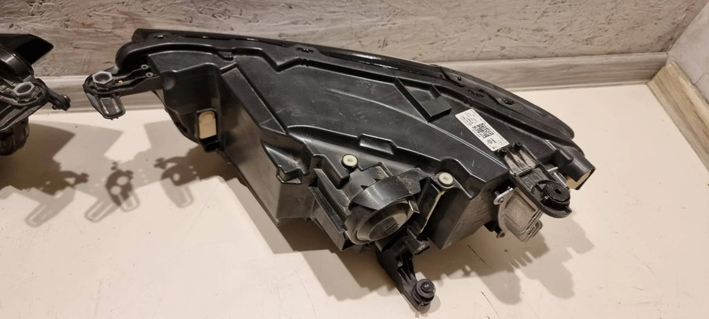 Frontscheinwerfer VW Troc T-Roc 2GA941006 LED Ein Stück (Rechts oder Links)