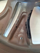 Load image into Gallery viewer, 1x Alufelge 18 Zoll A2474015000 Mercedes-Benz Glb X247 Rim Wheel FEL6571707349nd