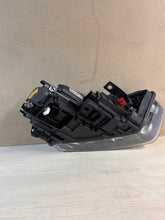 Laden Sie das Bild in den Galerie-Viewer, Frontscheinwerfer Audi Q3 8U0941005 Xenon Links Scheinwerfer Headlight SCH2043175664im