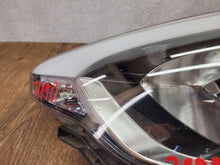 Load image into Gallery viewer, Frontscheinwerfer Hyundai I20 Gb Ib III 01048099900010 Links Headlight