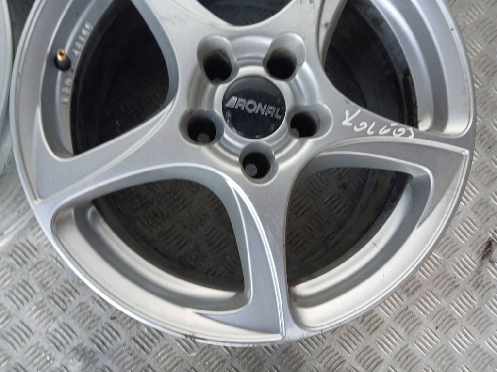 4x Alufelge 18 Zoll 5x114.3 35ET KBA48106 Renault Koleos I Rim Wheel FEL6049354889uu