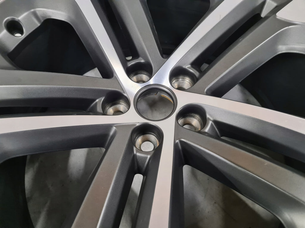 1x Alufelge 21 Zoll 8.5" 5x108 45ET MK83-1007-DA Jaguar F Pace F-Pace Rim Wheel