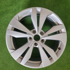 1x Alufelge 18 Zoll 7.5