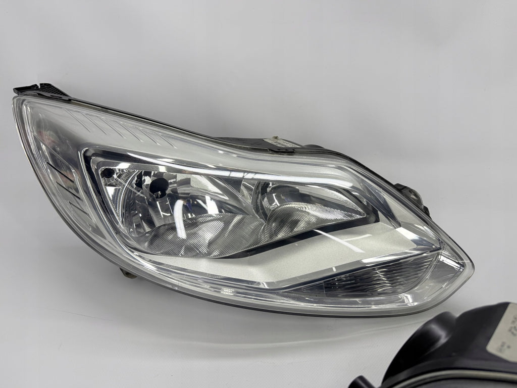 Frontscheinwerfer Ford Focus BM51-13W030-AF BM51-13W029-AF Ein Satz Headlight SCH7233028270bm