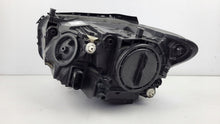 Laden Sie das Bild in den Galerie-Viewer, Frontscheinwerfer Mercedes-Benz W247 A2479067600KZ Ein Stück (Rechts oder Links) SCH8352531490kc