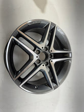 Laden Sie das Bild in den Galerie-Viewer, 1x Alufelge 18 Zoll 8.0" 5x112 48ET A1764010000 Mercedes-Benz Amg Rim Wheel FEL2371486071fx