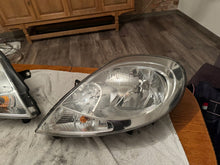 Laden Sie das Bild in den Galerie-Viewer, Frontscheinwerfer Renault Trafic II 8200701354 8200701356 LED Rechts oder Links