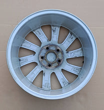 Load image into Gallery viewer, 1x Alufelge 17 Zoll 7.0" 5x108 50ET 31400794 Volvo V70 Iii Rim Wheel FEL5617216806hu