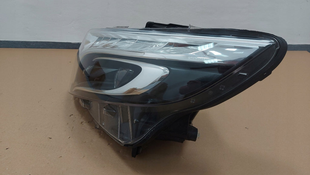 Frontscheinwerfer Mercedes-Benz Vito W447 A4479060101 1EX01128465 Links SCH3808318308rz