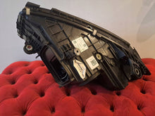 Load image into Gallery viewer, Frontscheinwerfer Mercedes-Benz W206 A2069066204 Rechts Scheinwerfer Headlight SCH9067339611nl