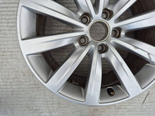 Laden Sie das Bild in den Galerie-Viewer, 1x Alufelge 17 Zoll 7.0" 5x112 39ET 7N0601025C VW Sharan Rim Wheel FEL3451484323so
