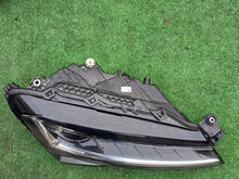Load image into Gallery viewer, Frontscheinwerfer Skoda Superb III 3V1941016D Rechts Scheinwerfer Headlight SCH9839103726rp
