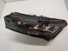 Laden Sie das Bild in den Galerie-Viewer, Frontscheinwerfer Skoda Enyaq 5LB941015 LED Ein Stück (Rechts oder Links)