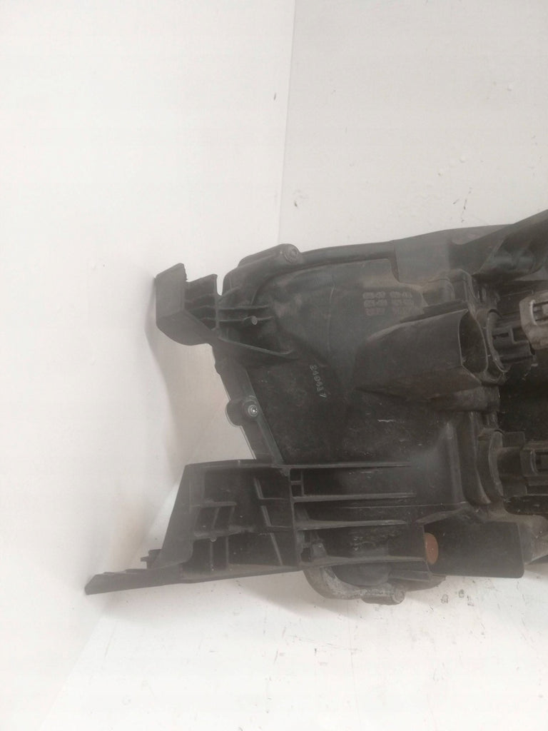 Frontscheinwerfer Toyota Hilux Rechts Scheinwerfer Headlight SCH9241914757zf