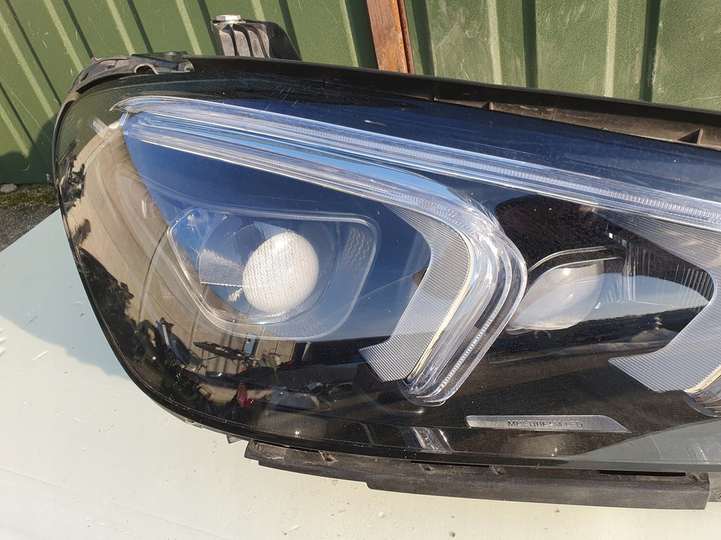 Frontscheinwerfer Mercedes-Benz Gle A1679061700 1679061700 LED Rechts Headlight