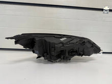 Laden Sie das Bild in den Galerie-Viewer, Frontscheinwerfer Opel Astra 39111149 Links Scheinwerfer Headlight SCH4774957488tp