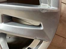 Laden Sie das Bild in den Galerie-Viewer, 1x Alufelge 17 Zoll 7.0" 5x112 8W0601025P Audi A4 B9 Rim Wheel FEL2672460881cq
