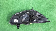 Load image into Gallery viewer, Frontscheinwerfer Renault Clio 260608367R Links Scheinwerfer Headlight