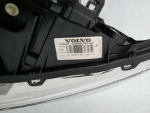 Load image into Gallery viewer, Frontscheinwerfer Volvo V60 S60 31420261 Xenon Ein Stück (Rechts oder Links) SCH7589242718tn