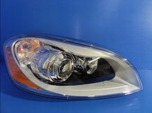 Load image into Gallery viewer, Frontscheinwerfer Volvo Xc60 I 31420680 Xenon Rechts Scheinwerfer Headlight SCH2829644203ka