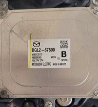 Laden Sie das Bild in den Galerie-Viewer, Frontscheinwerfer Mazda Cx-30 DGJ1-51040 Full LED Links Scheinwerfer Headlight