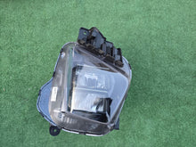 Load image into Gallery viewer, Frontscheinwerfer Hyundai Tucson 92101N7100 LED Links Scheinwerfer Headlight SCH1953180424nu