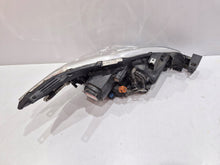 Laden Sie das Bild in den Galerie-Viewer, Frontscheinwerfer Mazda Premacy K2442 C235-51040 Xenon Links Headlight