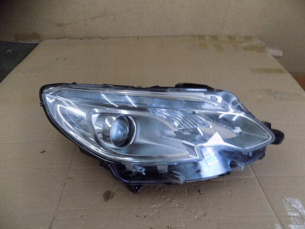 Frontscheinwerfer Peugeot 2008 9677810280 Rechts Scheinwerfer Headlight