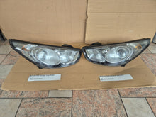 Laden Sie das Bild in den Galerie-Viewer, Frontscheinwerfer Hyundai Ix35 921022Y000 921012Y00 Rechts oder Links