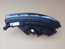 Laden Sie das Bild in den Galerie-Viewer, Frontscheinwerfer Skoda Kamiq 658941016B LED Rechts Scheinwerfer Headlight SCH3555216277br