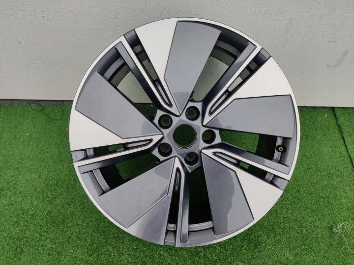 1x Alufelge 19 Zoll 8.0" 5x112 45ET Glanz Silber 5LA601025A Skoda Enyaq FEL8350997849ml