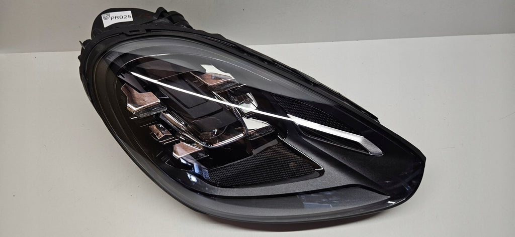 Frontscheinwerfer Porsche Cayenne 7P5941036K LED Rechts Scheinwerfer Headlight SCH1996421435jn