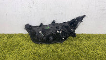 Load image into Gallery viewer, Frontscheinwerfer Toyota V 7444NA-WY21W Rechts Scheinwerfer Headlight SCH3763299669as