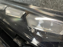 Laden Sie das Bild in den Galerie-Viewer, Frontscheinwerfer Skoda Kamiq 658941016B Full LED Rechts Scheinwerfer Headlight SCH7656470662zw