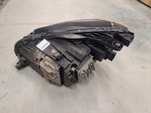 Laden Sie das Bild in den Galerie-Viewer, Frontscheinwerfer Ford Cls A2188200259 Rechts Scheinwerfer Headlight SCH6842374296pp